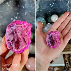 Pink Agate Geode (Dyed)