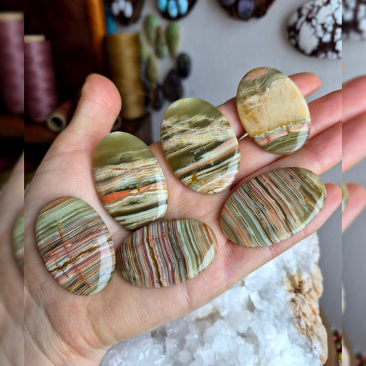 Banded Calcite