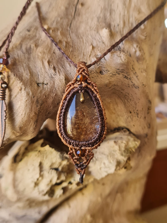 Mini Lotus Garden Quartz Wrapped in Caramel & Dark Mocca