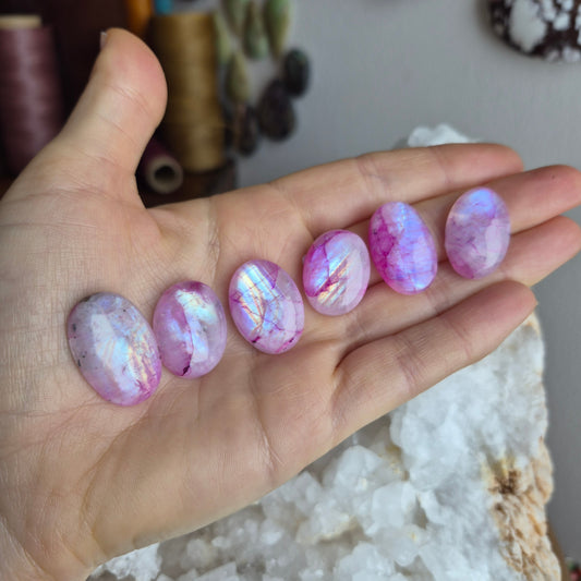 Moonstone - Pink Oval