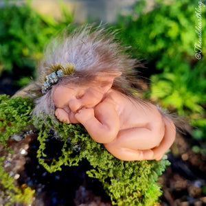 Jasmine on Quartz Geode (Release Date 1st June 3pm)